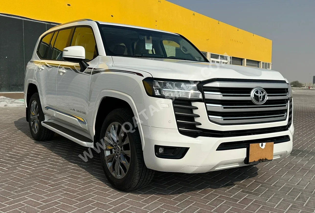 Toyota  Land Cruiser  GXR Twin Turbo  2024  Automatic  0 Km  6 Cylinder  Four Wheel Drive (4WD)  SUV  White  With Warranty
