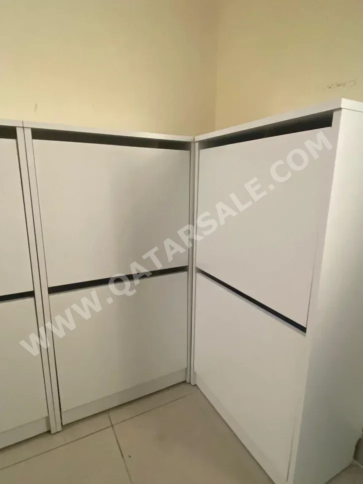 Shoe Racks & Cabinets