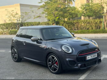 Mini  Cooper  JCW  2021  Automatic  53,000 Km  4 Cylinder  Front Wheel Drive (FWD)  Hatchback  Gray  With Warranty