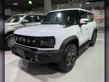 Jetour  T2  Luxury Plus  2025  Automatic  6,000 Km  4 Cylinder  All Wheel Drive (AWD)  SUV  White  With Warranty
