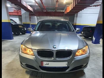 BMW  3-Series  325i  2009  Automatic  155,000 Km  6 Cylinder  Sedan  Gray
