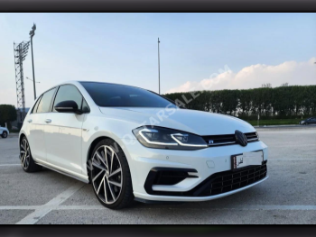 Volkswagen  Golf  R  2018  Automatic  80,000 Km  4 Cylinder  Four Wheel Drive (4WD)  Hatchback  White