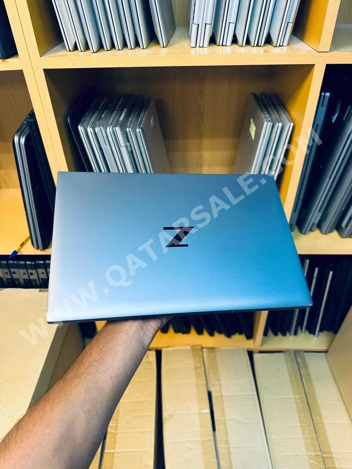 Laptops HP  - ZBOOK CREATE G7  - Silver  - Windows 11  - Intel  - Core i7  -Memory (Ram): 16 GB