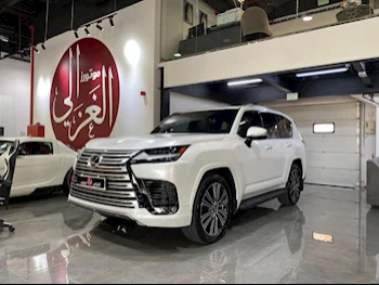 Lexus  LX  600 Luxury  2024  Automatic  27,000 Km  6 Cylinder  Four Wheel Drive (4WD)  SUV  White  With Warranty