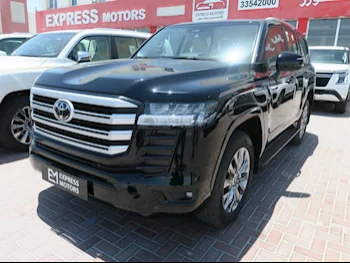 Toyota  Land Cruiser  GXR  2025  Automatic  0 Km  6 Cylinder  Four Wheel Drive (4WD)  SUV  Black  With Warranty