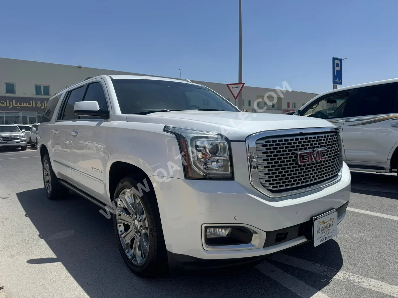 GMC  Yukon  Denali XL  2016  Automatic  126,000 Km  8 Cylinder  Four Wheel Drive (4WD)  SUV  White
