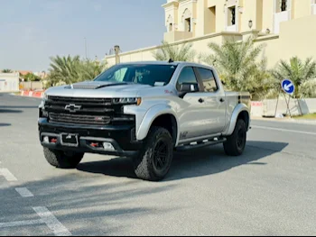 Chevrolet  Silverado  PaxPower Jackal  2021  Automatic  9,000 Km  8 Cylinder  Four Wheel Drive (4WD)  Pick Up  Silver  With Warranty