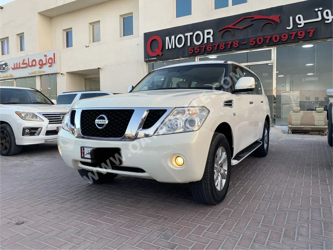 Nissan  Patrol  SE  2012  Automatic  185,000 Km  8 Cylinder  Four Wheel Drive (4WD)  SUV  White