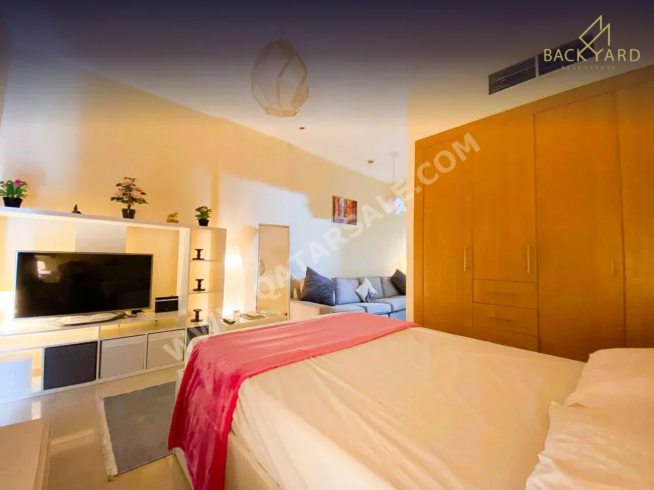 1 Bedrooms  Studio  in Lusail -  Marina District  Fully Furnished