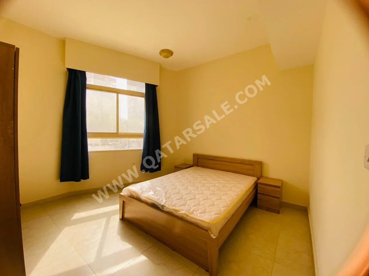 2 Bedrooms  Apartment  in Doha -  Rawdat Al Khail  Fully Furnished