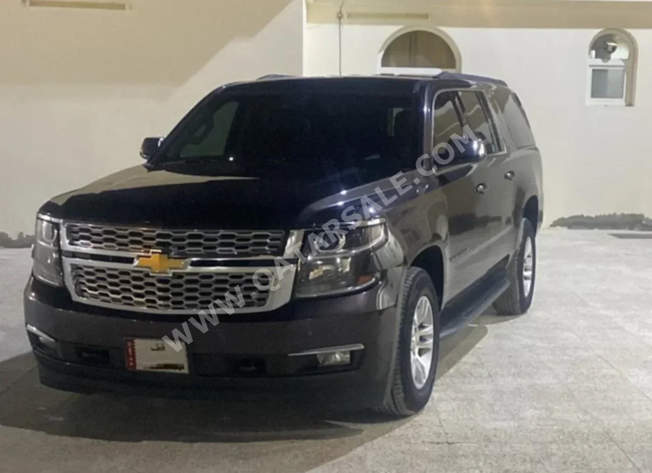 Chevrolet  Suburban  2015  Automatic  300,000 Km  8 Cylinder  Rear Wheel Drive (RWD)  SUV  Gray