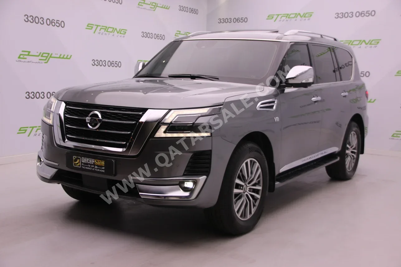Nissan  Patrol  Platinum  2020  Automatic  135,000 Km  8 Cylinder  Four Wheel Drive (4WD)  SUV  Gray