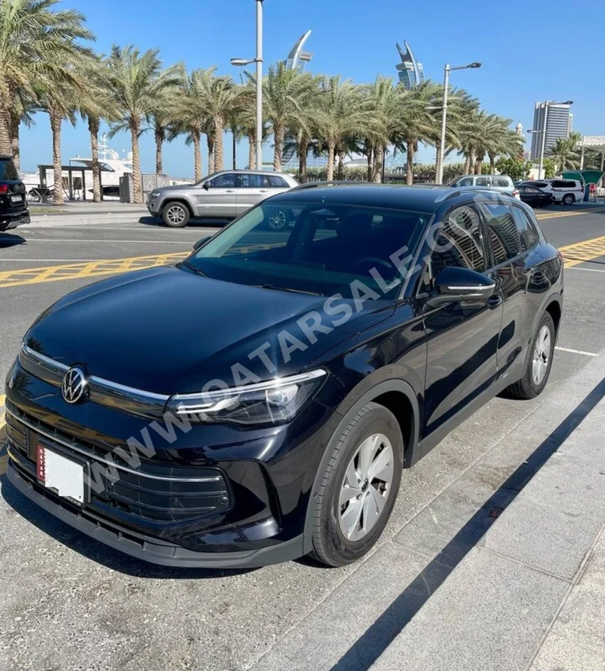 Volkswagen  Tiguan  1.4 TSI  2025  Automatic  4,500 Km  4 Cylinder  Front Wheel Drive (FWD)  SUV  Black  With Warranty