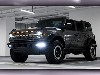 Ford  Bronco  Badlands  2023  Tiptronic  36,500 Km  6 Cylinder  Four Wheel Drive (4WD)  SUV  Gray Metallic  With Warranty