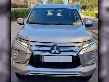Mitsubishi  Pajero  Montero Sport  2020  Automatic  76,000 Km  6 Cylinder  Four Wheel Drive (4WD)  SUV  Silver  With Warranty