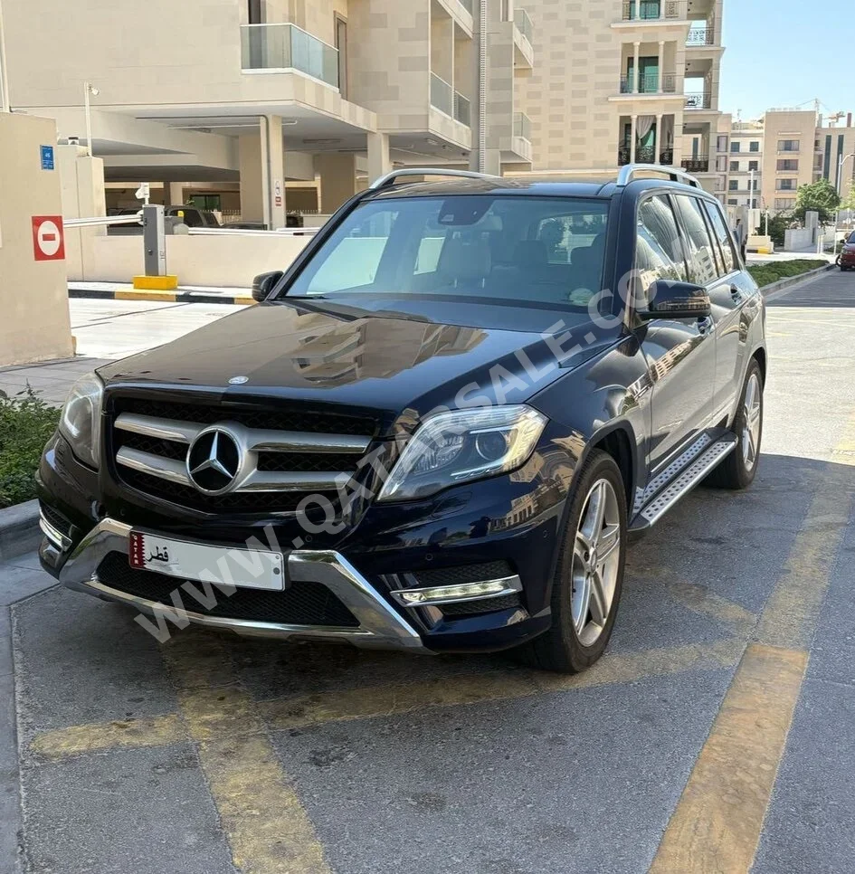 Mercedes-Benz  GLK  350  2014  Automatic  109,000 Km  6 Cylinder  Four Wheel Drive (4WD)  SUV  Dark Blue  With Warranty