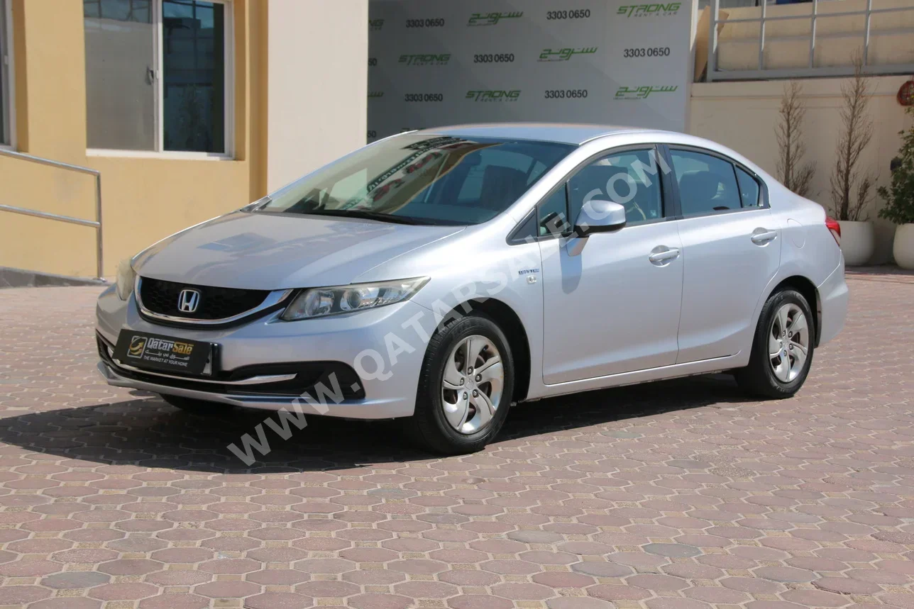 Honda  Civic  2013  Automatic  149,000 Km  4 Cylinder  Front Wheel Drive (FWD)  Sedan  Silver