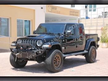 Jeep  Gladiator  Overland  2020  Automatic  27,000 Km  6 Cylinder  Four Wheel Drive (4WD)  Pick Up  Black