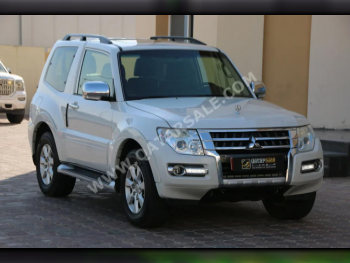 Mitsubishi  Pajero  3.5  2015  Automatic  195,000 Km  6 Cylinder  Four Wheel Drive (4WD)  SUV  White