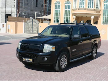 Ford  Expedition  2008  Automatic  203,000 Km  8 Cylinder  Four Wheel Drive (4WD)  SUV  Black