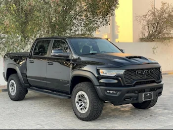 Dodge  Ram  1500 RHO  2025  Automatic  1,000 Km  6 Cylinder  Four Wheel Drive (4WD)  Pick Up  Black  With Warranty