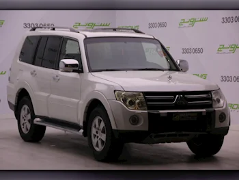 Mitsubishi  Pajero  2008  Automatic  264,342 Km  6 Cylinder  Four Wheel Drive (4WD)  SUV  Pearl