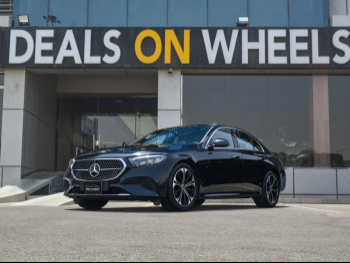 Mercedes-Benz  E-Class  200  2024  Automatic  30,000 Km  4 Cylinder  Rear Wheel Drive (RWD)  Sedan  Black  With Warranty
