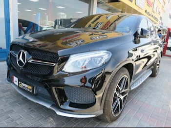 مرسيدس - بنز  جي ال اي  43 AMG  2017  اوتوماتيك  183,000 كم  6 سلندر  دفع رباعي  اس يو في  أسود