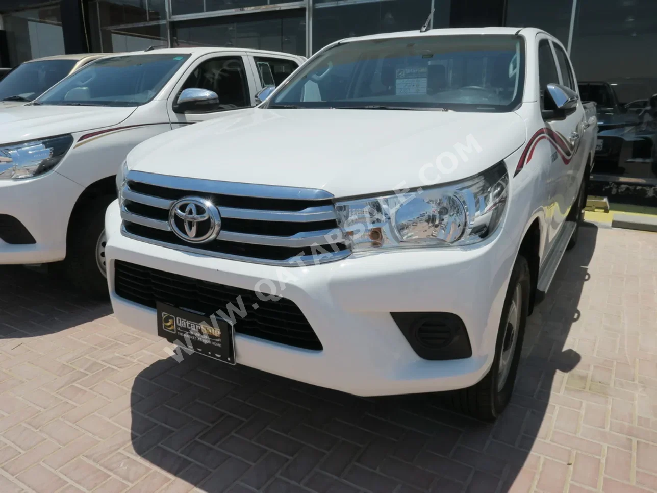 Toyota  Hilux  2021  Automatic  115,000 Km  4 Cylinder  Four Wheel Drive (4WD)  Pick Up  White