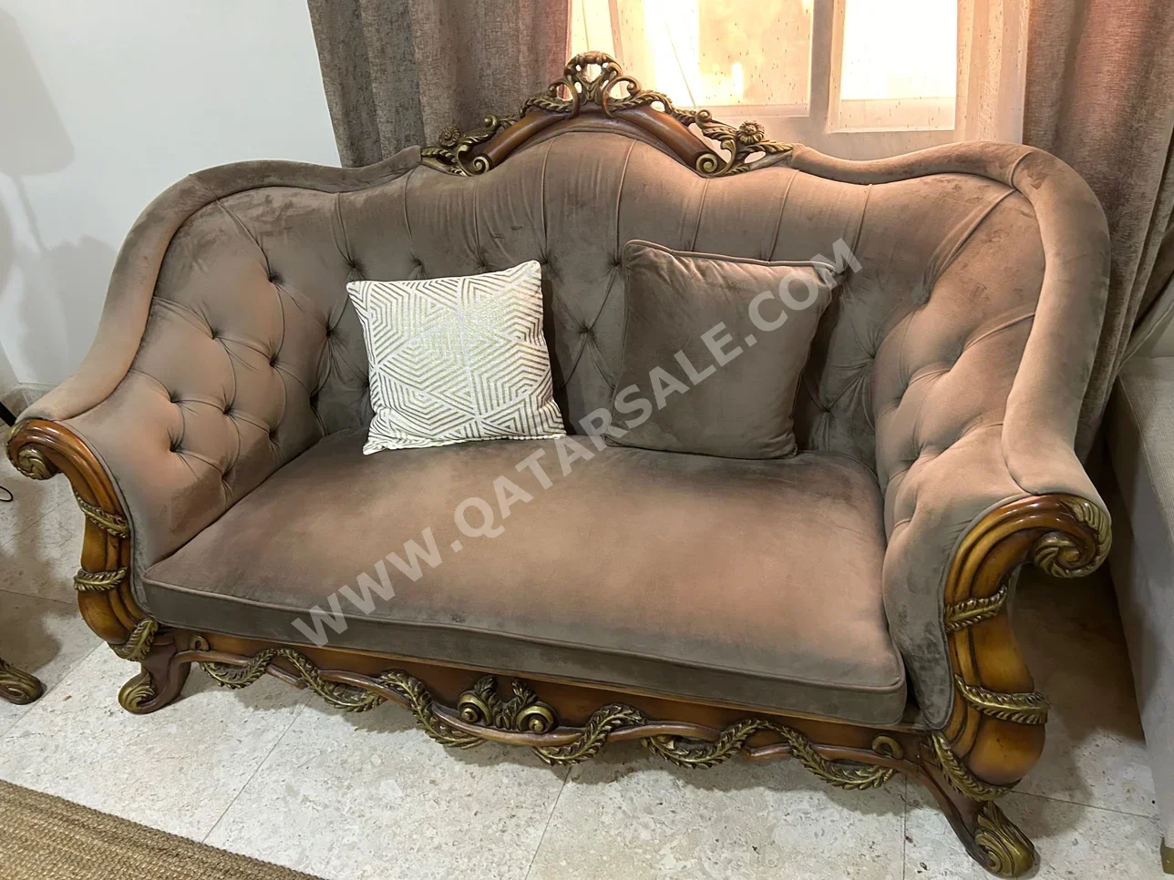 الأرائك والكنب والكراسي طقم كنب  - متعدد الألوان