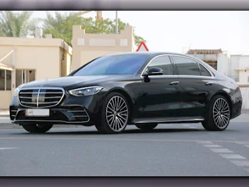 Mercedes-Benz  S-Class  580  2022  Automatic  11,000 Km  8 Cylinder  Rear Wheel Drive (RWD)  Sedan  Black  With Warranty