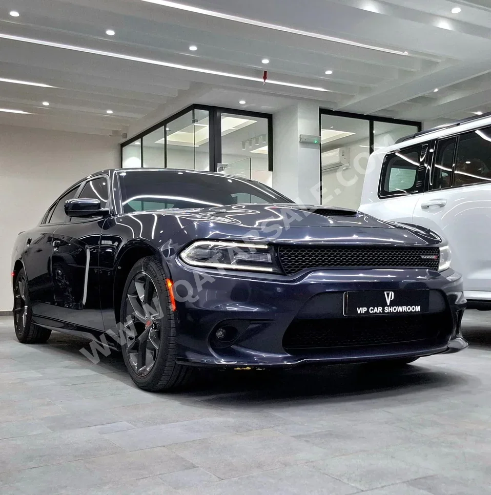Dodge  Charger  GT  2019  Automatic  165,000 Km  6 Cylinder  Rear Wheel Drive (RWD)  Sedan  Gray