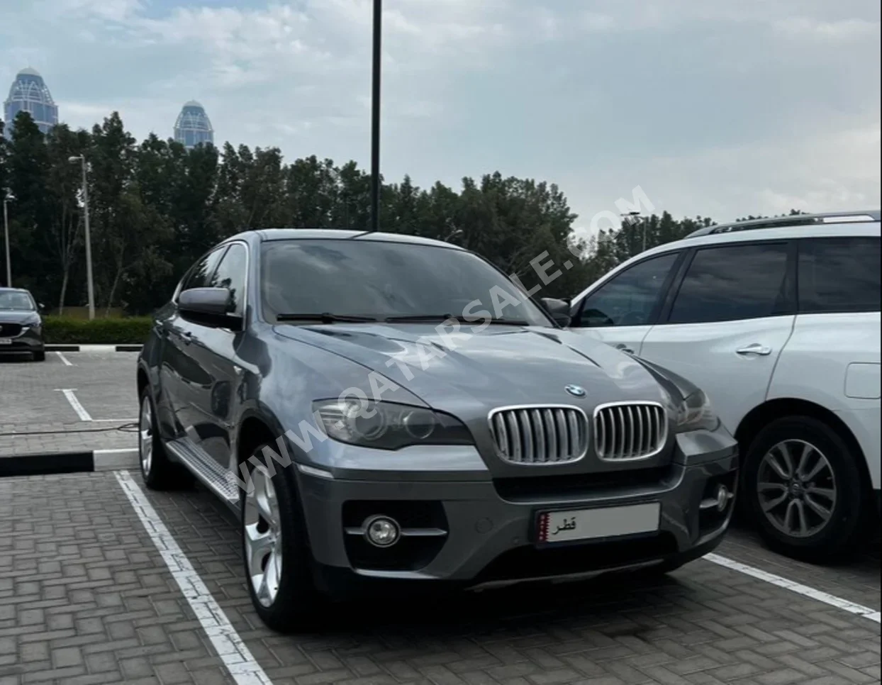 BMW  X-Series  X6  2008  Automatic  168,000 Km  8 Cylinder  SUV  Gray