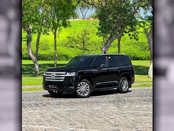 Toyota  Land Cruiser  GXR Twin Turbo  2024  Automatic  22,000 Km  6 Cylinder  Four Wheel Drive (4WD)  SUV  Black  With Warranty