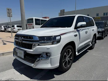 Toyota  Land Cruiser  GXR  2021  Automatic  59,000 Km  6 Cylinder  Four Wheel Drive (4WD)  SUV  White