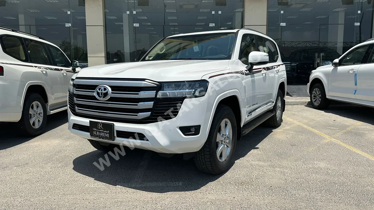 Toyota  Land Cruiser  GXR Twin Turbo  2025  Automatic  0 Km  6 Cylinder  Four Wheel Drive (4WD)  SUV  White  With Warranty