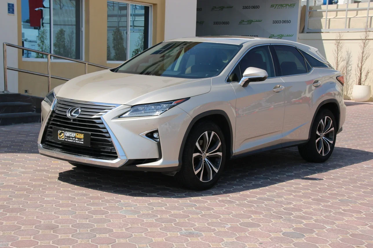 Lexus  RX  350  2017  Automatic  89,000 Km  6 Cylinder  Four Wheel Drive (4WD)  SUV  Gold