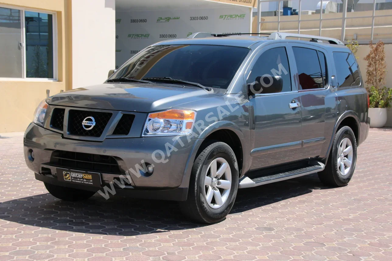 Nissan  Armada  SE  2013  Automatic  212,000 Km  8 Cylinder  Four Wheel Drive (4WD)  SUV  Gray