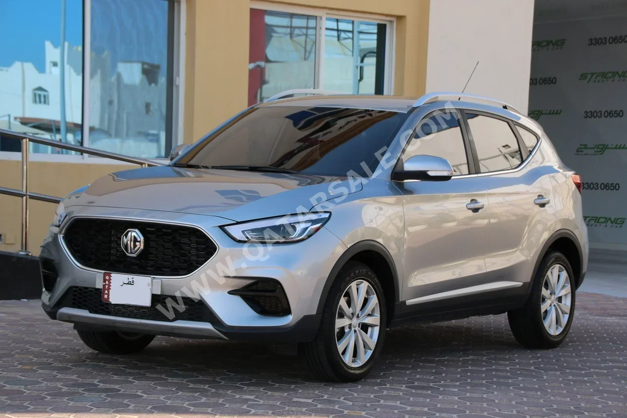 MG  Zs  2025  Automatic  7,100 Km  4 Cylinder  Front Wheel Drive (FWD)  SUV  Silver  With Warranty