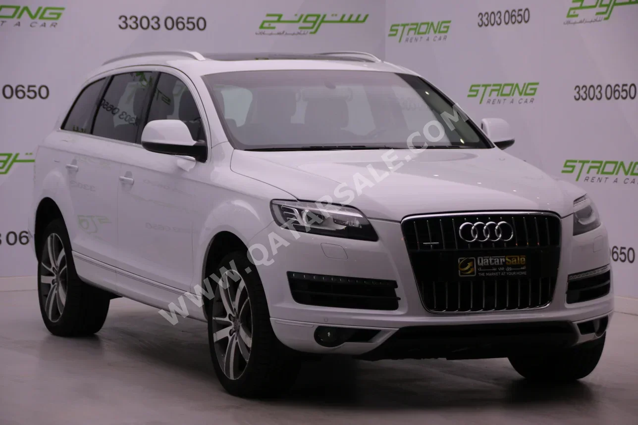 Audi  Q7  2015  Automatic  25,000 Km  6 Cylinder  Four Wheel Drive (4WD)  SUV  Silver