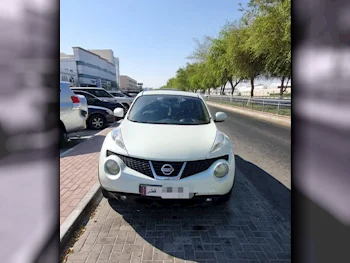 Nissan  Juke  2012  Automatic  70,839 Km  4 Cylinder  Front Wheel Drive (FWD)  Classic  White