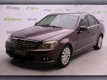 Mercedes-Benz  C-Class  200  2009  Automatic  314,000 Km  4 Cylinder  Rear Wheel Drive (RWD)  Sedan  Maroon