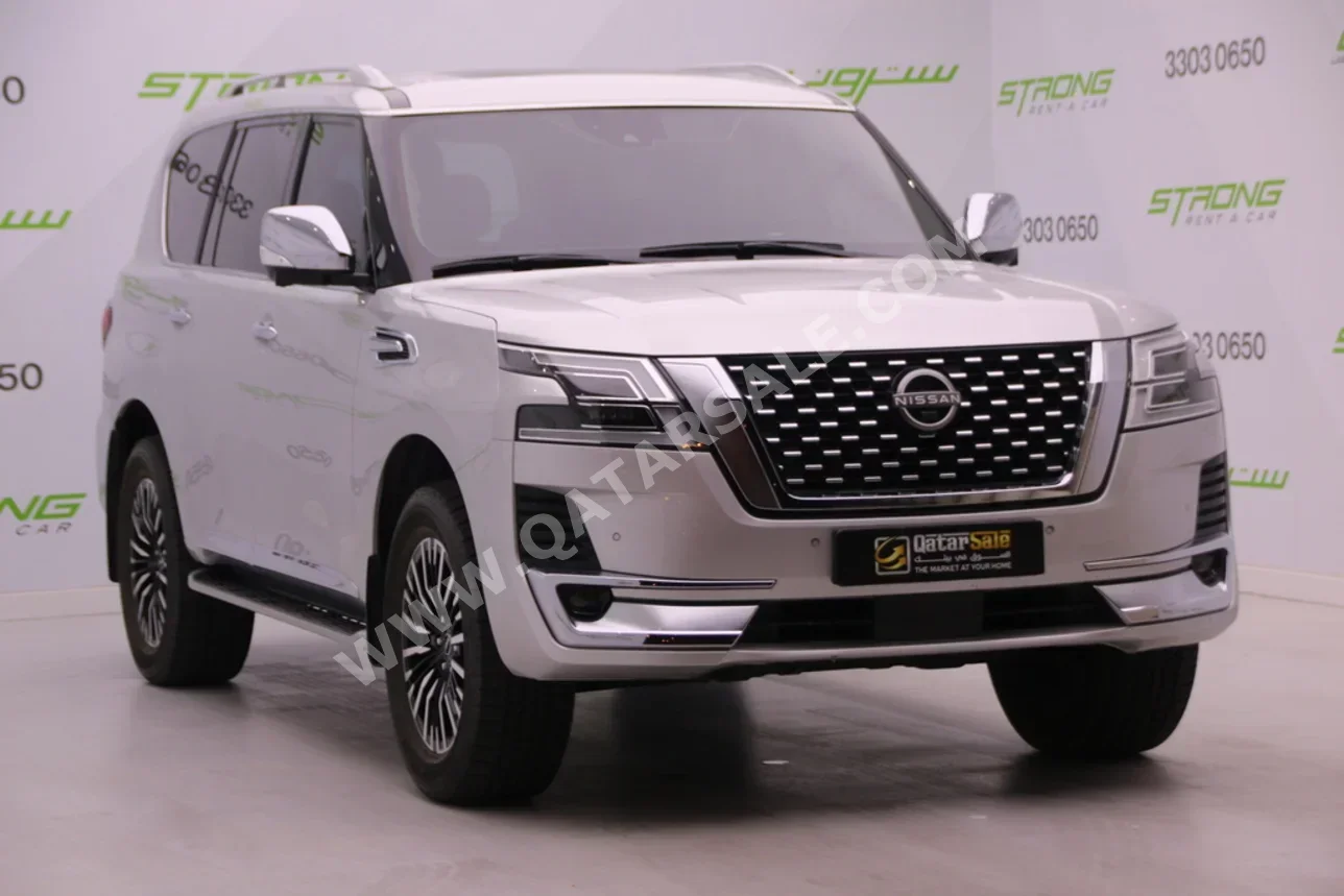  Nissan  Patrol  Platinum  2023  Automatic  33,000 Km  8 Cylinder  Four Wheel Drive (4WD)  SUV  Silver  With Warranty