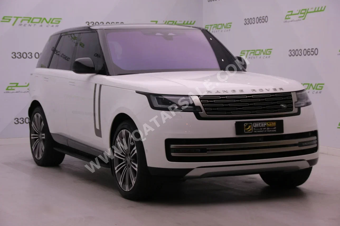  Land Rover  Range Rover  Vogue HSE  2023  Automatic  23,000 Km  8 Cylinder  Four Wheel Drive (4WD)  SUV  White  With Warranty