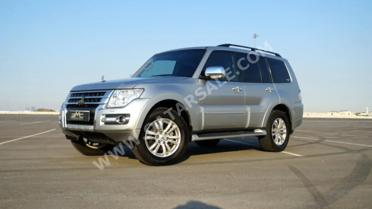 Mitsubishi  Pajero  3.8 Gold Edition  2019  Automatic  48,000 Km  6 Cylinder  Four Wheel Drive (4WD)  SUV  Silver