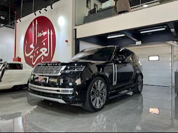 Land Rover  Range Rover  Vogue  Autobiography  2022  Automatic  45,000 Km  8 Cylinder  Four Wheel Drive (4WD)  SUV  Black  With Warranty