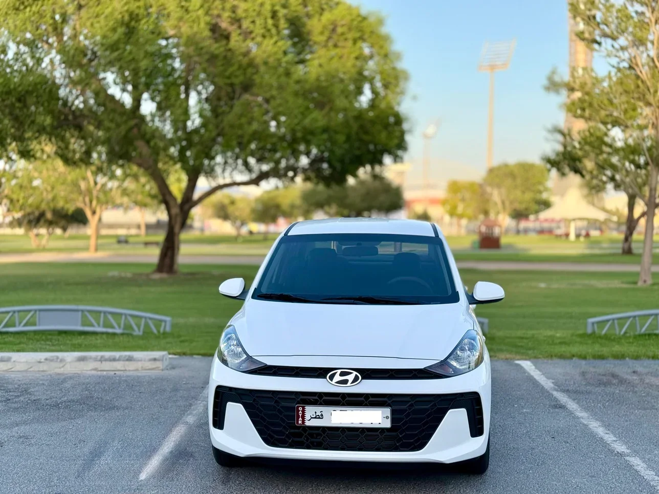 هيونداي  جراند اي 110  سيدان  أبيض  2025