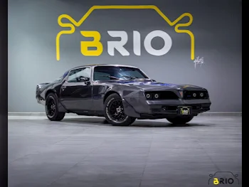Pontiac  Trans AM  1978  Manual  7,000 Km  8 Cylinder  Rear Wheel Drive (RWD)  Coupe / Sport  Gray