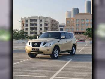 Nissan  Patrol  SE  2013  Automatic  320,000 Km  8 Cylinder  Four Wheel Drive (4WD)  SUV  Gold