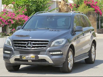 Mercedes-Benz  ML  350  2014  Automatic  128,000 Km  6 Cylinder  Four Wheel Drive (4WD)  SUV  Gray